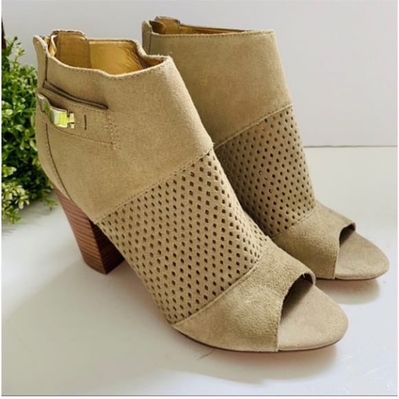 Dolce Vita Shoes - dolce vita olive bootie perforated buckle suede